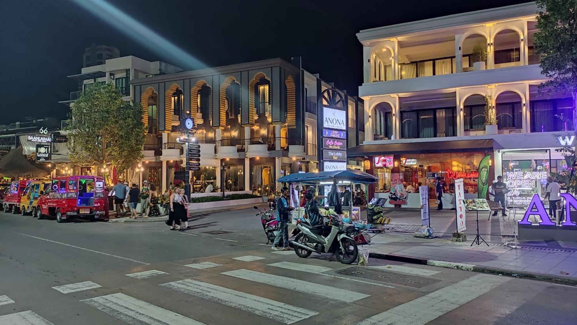 Sea Beach Paradise Patong Extérieur photo