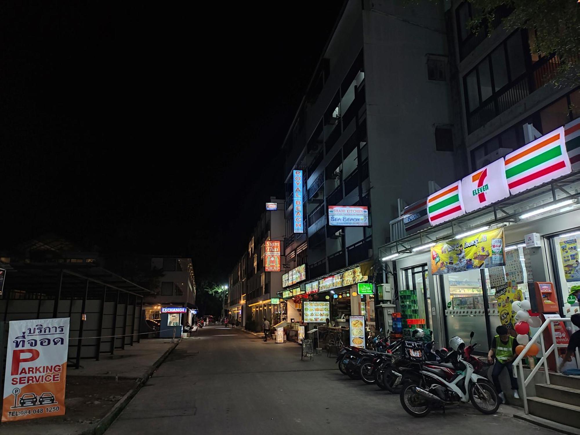 Sea Beach Paradise Patong Extérieur photo