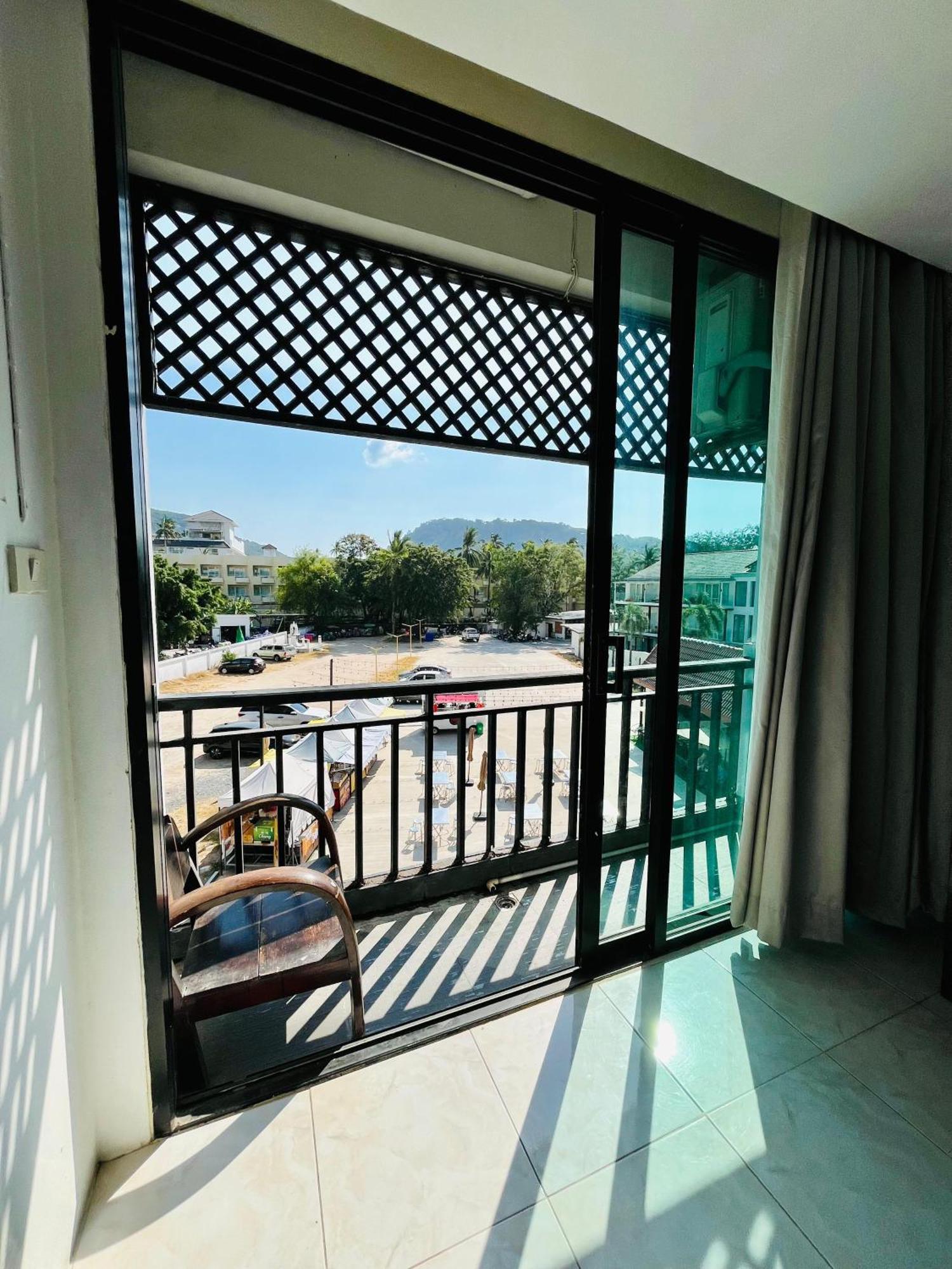 Sea Beach Paradise Patong Extérieur photo